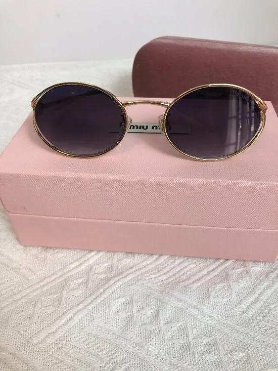 Miu Miu Gold Round Sunglasses with Original Packaging - Picture 3 of 8
